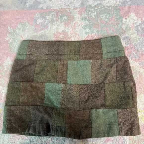 American Eagle Mini Skirt Size 4 - Picture 3 of 3